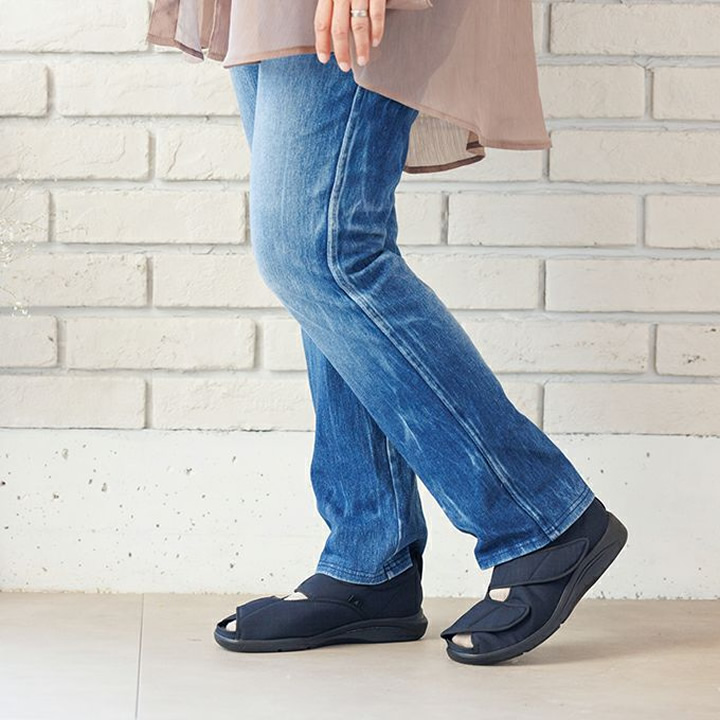 1136オープンウィング 施設用 外出にも使えます